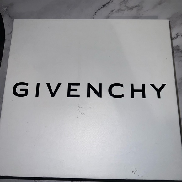 Gevinchy Black Squared Buckle Ankle Boots - Picture 9 of 10